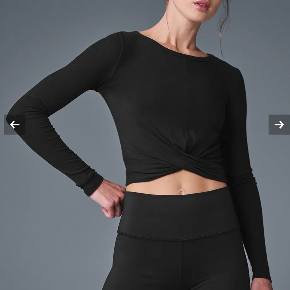 Alo Yoga Cover black long sleep top S